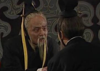 鸟尽弓藏，兔死狗烹，历史上最早杀害功臣的君主是谁？