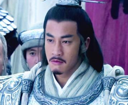 彭城之战中，项羽是如何指挥三万楚军打败五十几万汉军的？