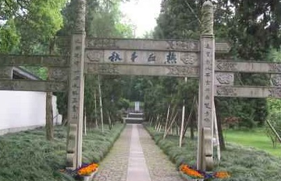 于谦是明朝的重臣，为何却被诬陷后斩首呢？