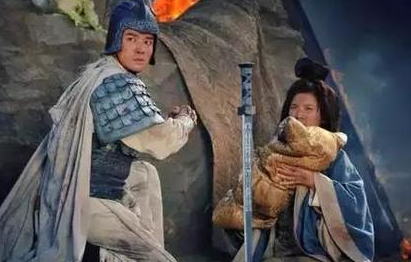 糜夫人到底是怎么死的？他真的是投井而亡的吗？