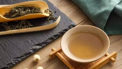 茶叶在中国有着悠久的历史，那么工夫茶应该怎么冲泡？