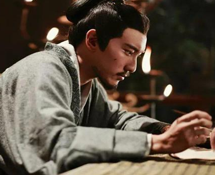 郭嘉作为三国第一谋士 同时期的谋士都比不上他吗