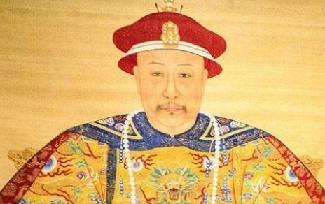 乾隆把皇位传给资质平庸的嘉庆，是为什么呢？