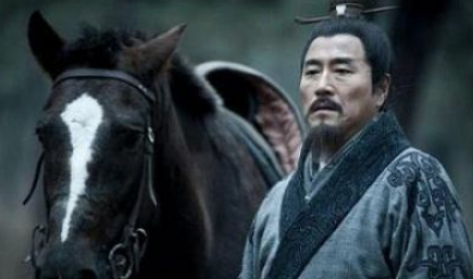 萧何对刘邦来说，他如何成为功高至伟且忠心耿耿的功臣？