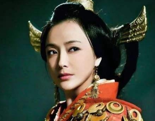历史上有哪些得以善终且后代当上皇帝的嫡皇后？