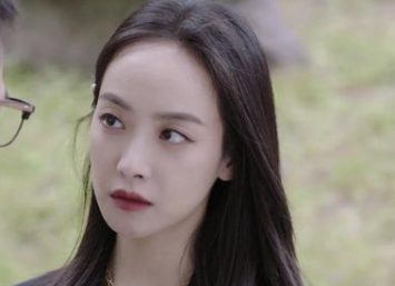 《陌生的恋人》小冬的记忆是怎么恢复的？她为什么要模仿罗芊怡