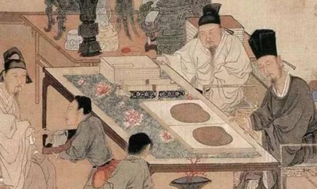 揭秘：古代官服与戏服之间有怎样的联系？