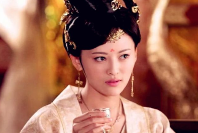深受皇帝宠爱的公主，最后为何被废为宫女？
