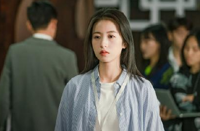《最酷的世界》首播，剧中周雨彤的演技如何？