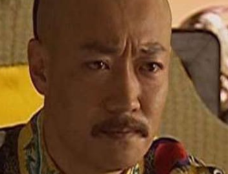 和珅在嘉庆继位之后没有选择讨好他的原因是什么？