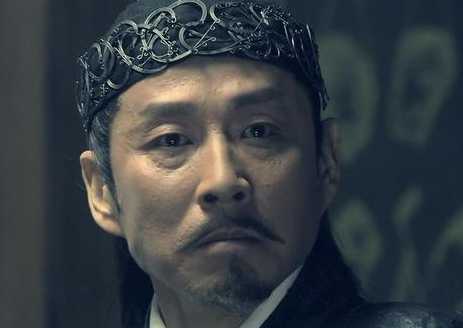 伍子胥和楚平王有多大的仇恨 伍子胥为什么将他尸体挖出来鞭尸