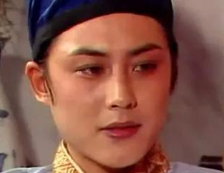 红楼梦中贾琏是什么身份？真的是贾赦的嫡子？