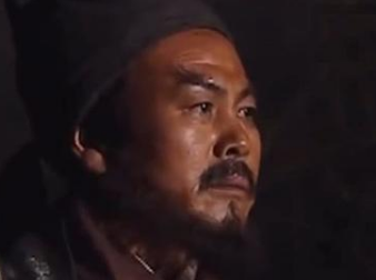 水浒传中栾廷玉的武松怎么样？他的兵器是什么？