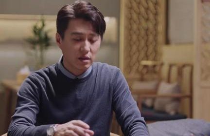 《突围》里为什么没人反抗林满江呢？