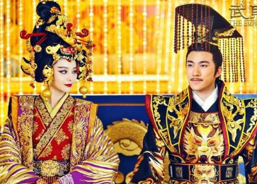 唐高宗与武则天出巡时身边只有一位盗贼护驾，这究竟是怎么回事呢？