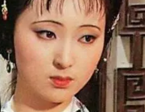 红楼梦中林黛玉的一日三餐都吃的是什么？有什么特别的