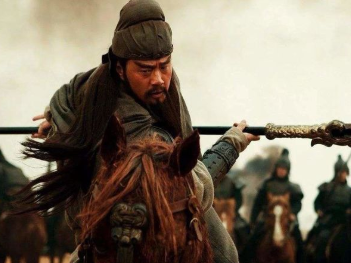 历史上颜良的真正实力如何？