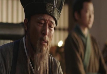 诸葛亮临终前留下了两位降将，他们是谁？