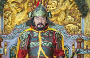 赵匡胤明明有儿子，怎么继位的他弟弟？