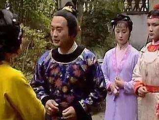 红楼梦中夏金桂为何会嫁给薛蟠？看中了他什么