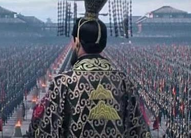 秦始皇能在10年内灭六国，完成大统一靠的是什么？