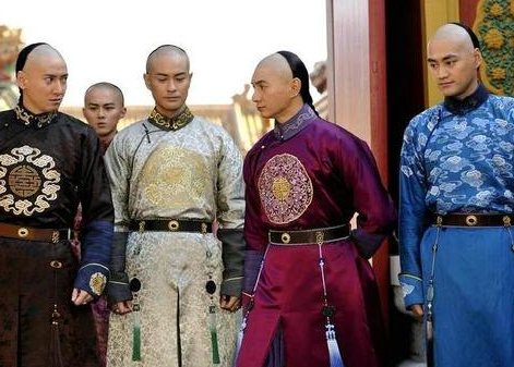 康熙真的想传位给四阿哥胤禛吗 康熙为什么不在生前传位