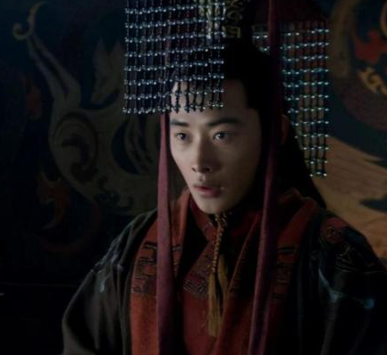 汉献帝退位给曹丕之后 汉献帝为何没有投奔刘备手下