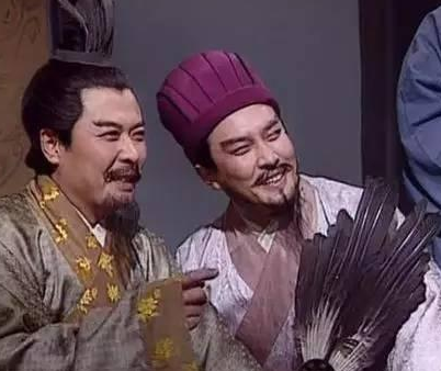 刘备临死前让诸葛亮取代刘禅 刘备到底是出于什么墓地