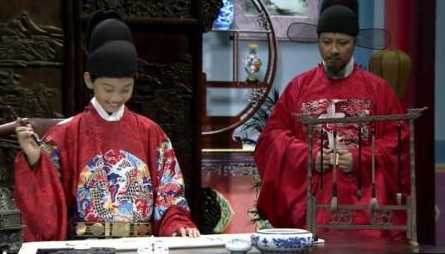 万历皇帝近三十年不上朝 期间为何没有出现太多的奸臣