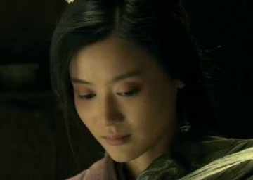 被做成人彘的戚夫人，没有立刻失血而亡的真相是什么