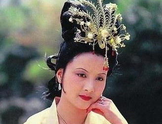 王熙凤为何从来不炫耀娘家地位显赫？也从不不提自己的父亲