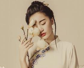 历史上真实的纳兰容若有什么样的故事，三十岁便郁郁而终