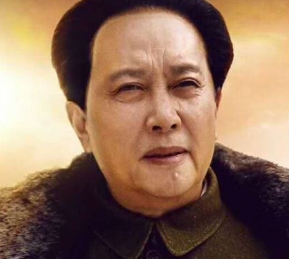 《香山叶正红》饰演毛主席的人是谁 周恩来的演员又是谁