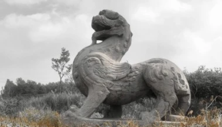 皇帝下葬后地宫会反锁，最后一名工匠怎么出来？