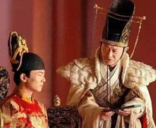 魏忠贤在京城呼风唤雨，为什么刚继位的崇祯帝能铲除他？