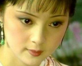 宝玉被打后，薛蟠为何要骂薛宝钗？说了什么不该说的话？