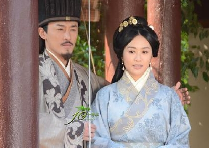 不是说黄月英是一个丑女吗 诸葛亮娶了后为什么不纳妾