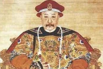 和珅那么精明，为什么却经常得罪登基前的嘉庆呢？