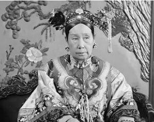 光绪帝不除去慈禧，独自掌权的原因是什么？