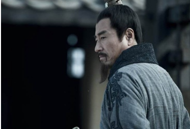 人终有一死，为何萧何死后丞相之位是由曹参继承的？