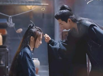 《遇龙》雪阡寻的人设怎么样？也是为情所困