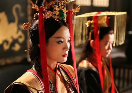 古代皇后和皇太后相比 两者谁的权力最大