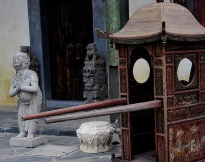 古代达官贵人是可以做轿子的 清朝为什么是一个例外