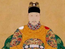 朱元璋为什么如此喜爱朱标？只是因为他嫡长子的身份吗？