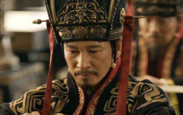 荀彧深受曹操器重，为何最后他却逼死了荀彧呢？