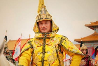 汉武帝是如何削弱他兄弟们的势力的？