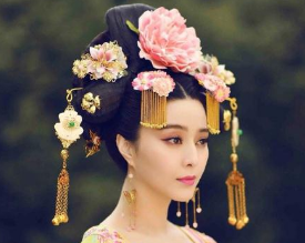 李治和武则天之间的缘分是从什么时候开始的？李治为何对她念念不忘？