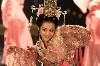 赵姬出身低微，她是怎么成为王后的？