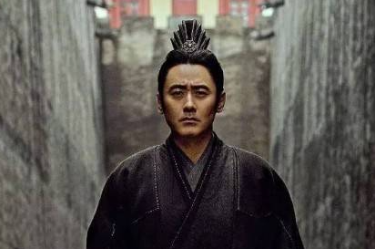 司马懿年轻的时候为什么不愿意辅佐曹操呢？