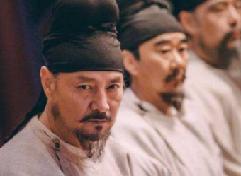 一人之下、万人之上的李林甫，是如何坐到那个位置的？